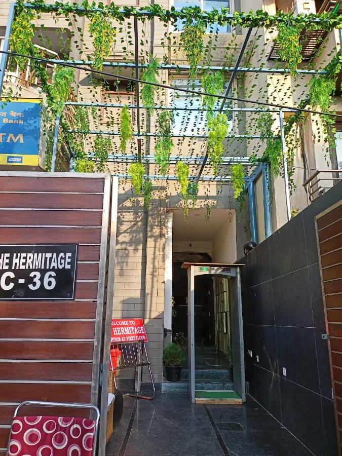 Hermitage By The Cosy Hotels Near Lotus Temple Nova Deli Exterior foto